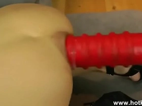 Giant dildo and huge fuckmachine action with 600k video